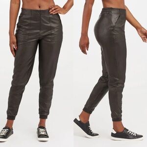 Spanx Faux Leather Joggers Womens Size 3X Style 20283R Pants Biker‎ Moto Elastic